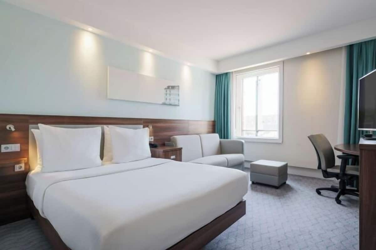 In-room safe, desk, laptop workspace, blackout curtains