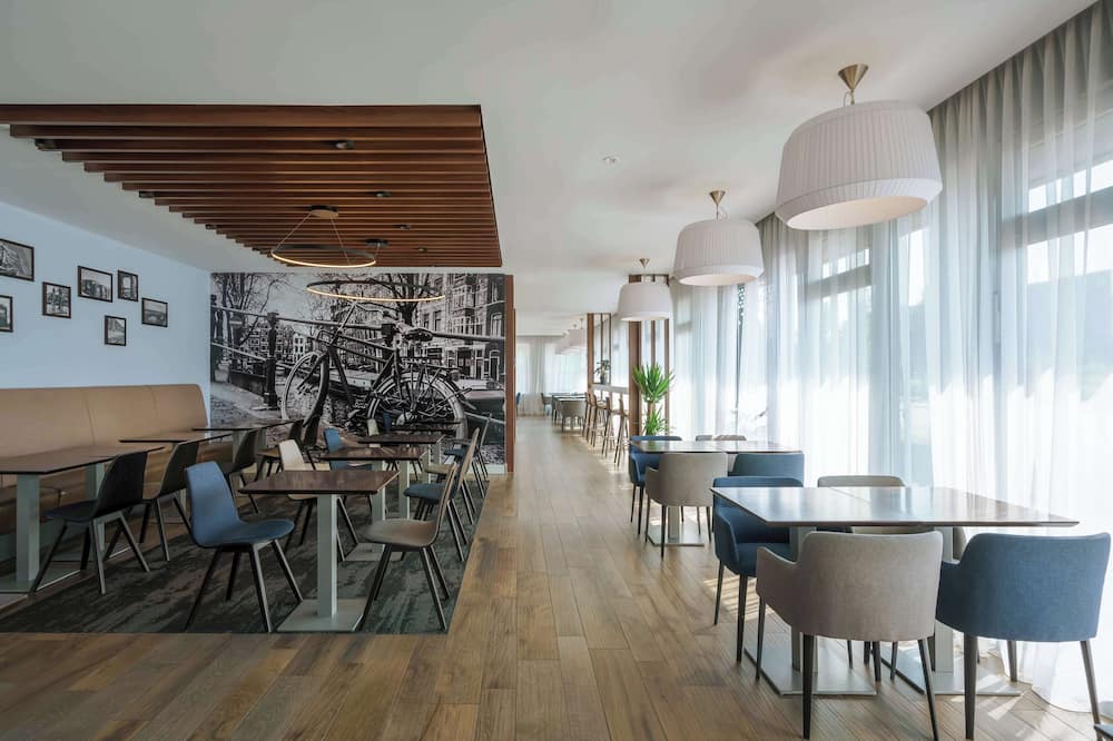 Hampton by Hilton Amsterdam Centre East