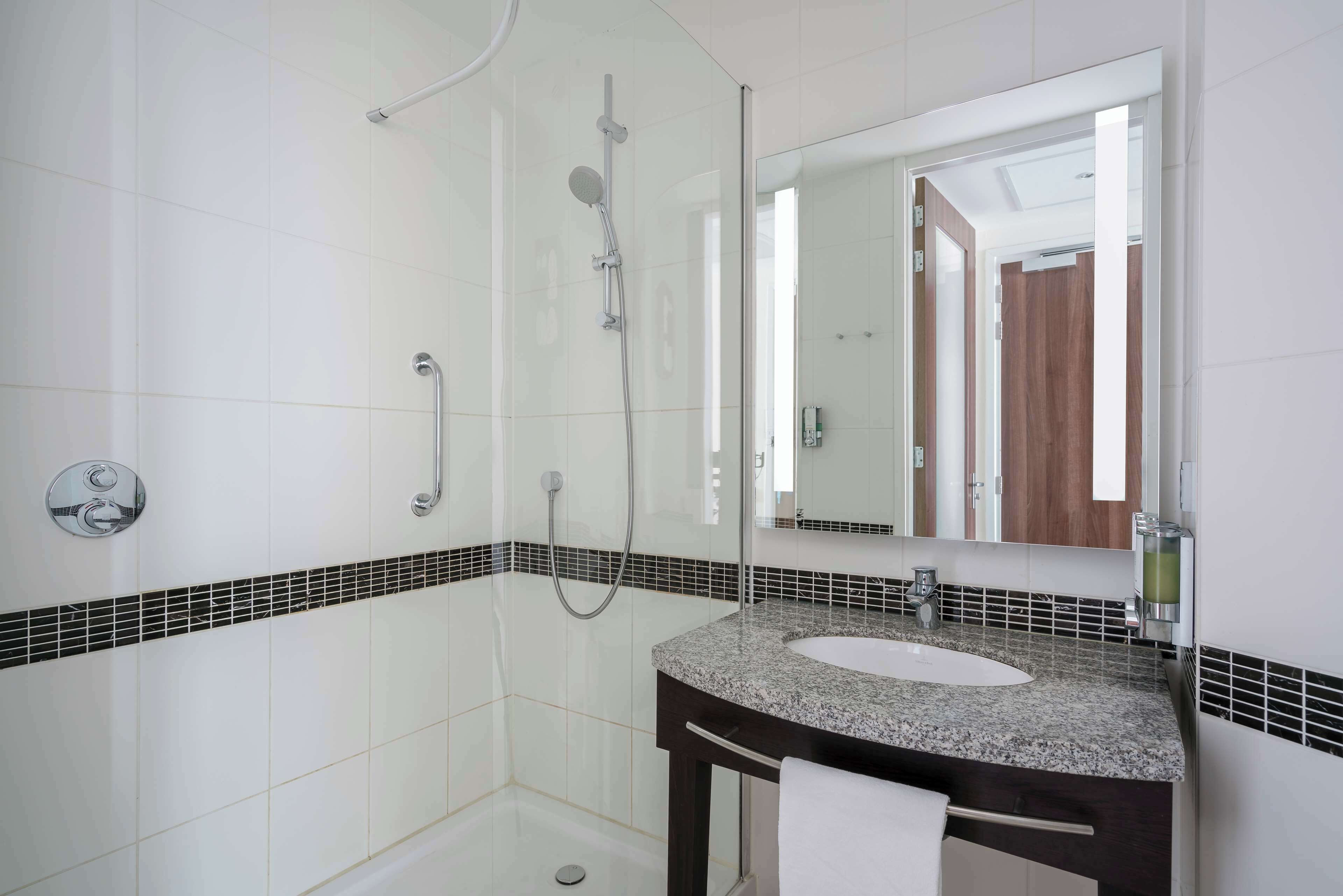 room, 1 queen bed with sofa bed, non smoking | bathroom shower