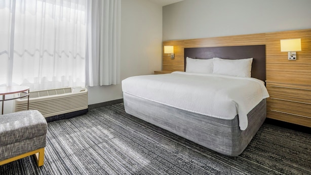 Unclassified image, 1 of 55, button - TownePlace Suites By Marriott Boynton Beach (Boynton Beach)