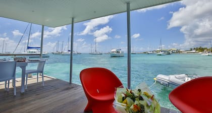 Aqua Lodge Les Saintes