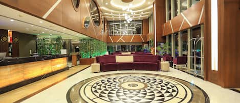 Sala de estar en el lobby