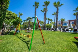 Children's play area - outdoor - Stavros Melathron (Rhodes)