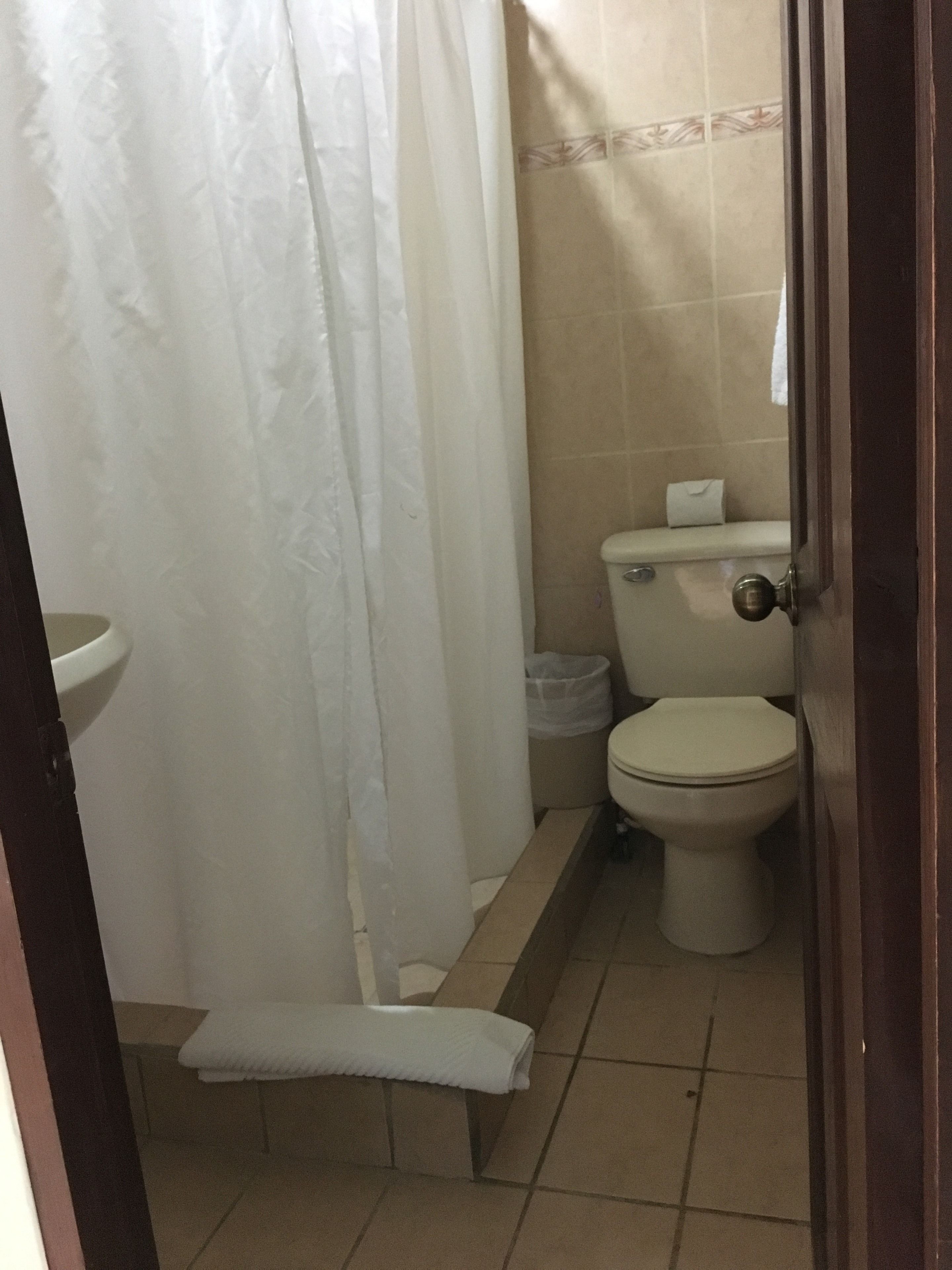 standard triple room, 1 bedroom, refrigerator & microwave | bathroom | shower, free toiletries, towels, soap