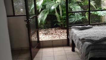 Familie appartement, 1 slaapkamer, keuken | Kameruitzicht