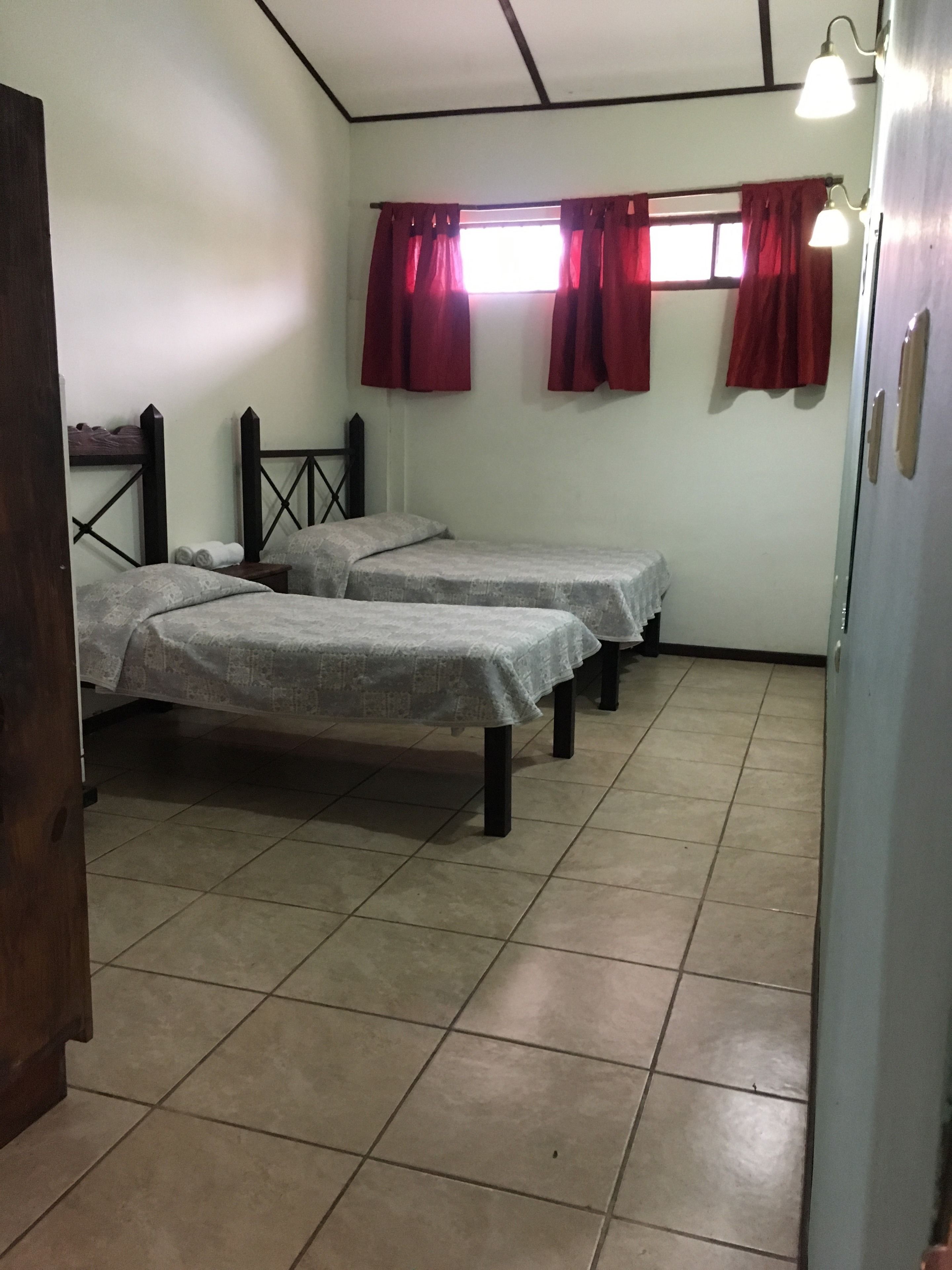 standard triple room, 1 bedroom, refrigerator & microwave | free wifi, bed sheets