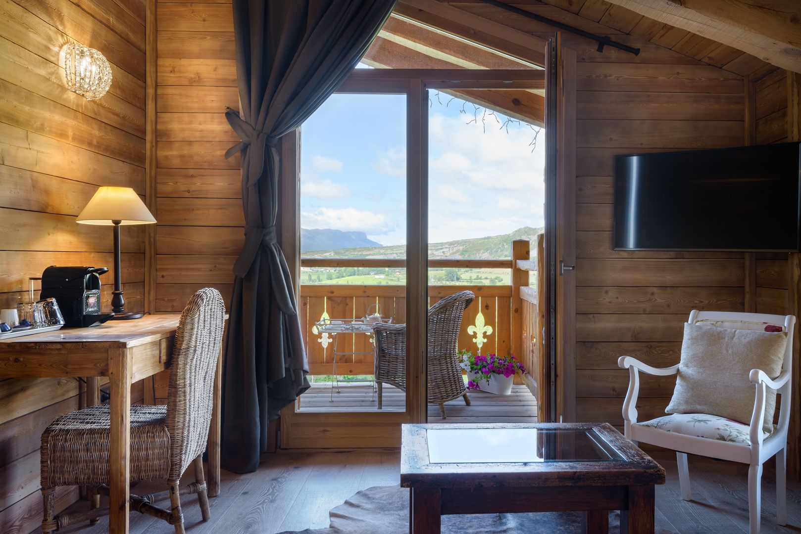 premium suite, terrace, valley view | view from room