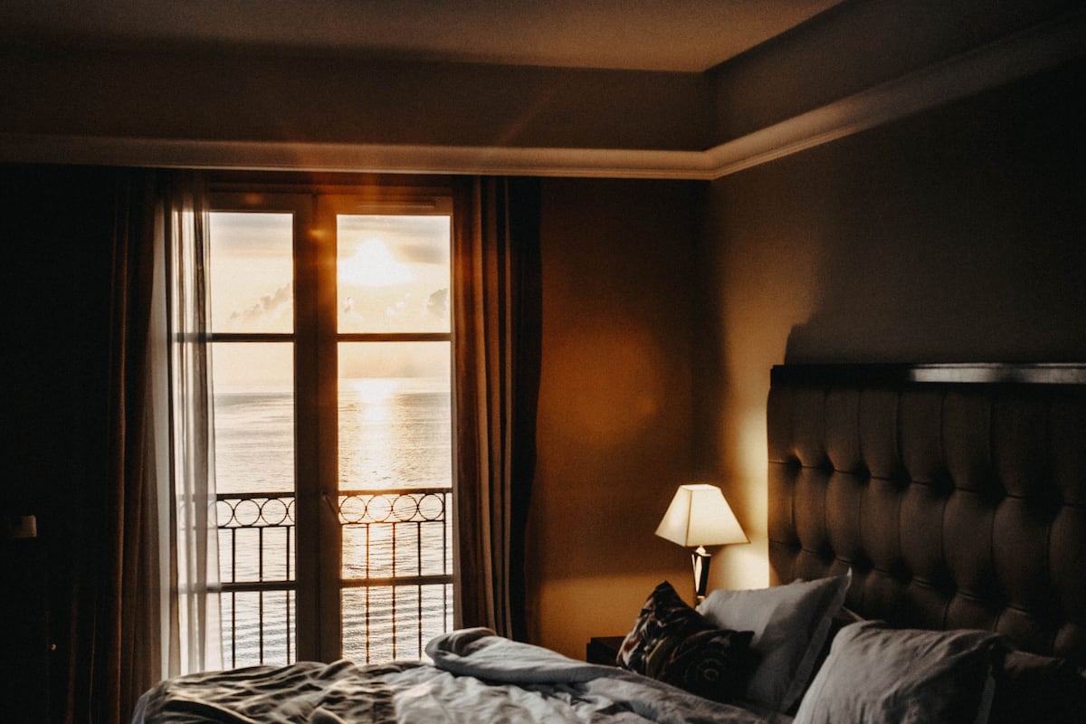 junior suite, sea view | 1 bedroom, premium bedding, minibar, in-room safe