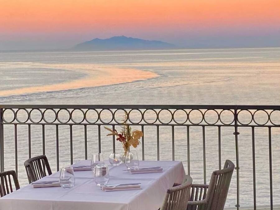 Der serveres aftensmad