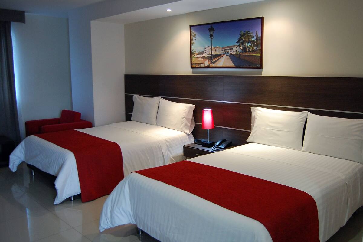 Standard Double Room, Multiple Beds | Premium bedding, minibar, desk, soundproofing