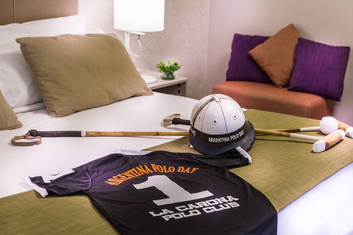 minibar, in-room safe, desk, soundproofing