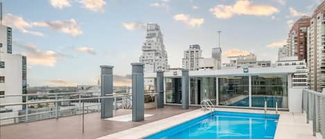 Piscine extérieure (ouverte en saison)