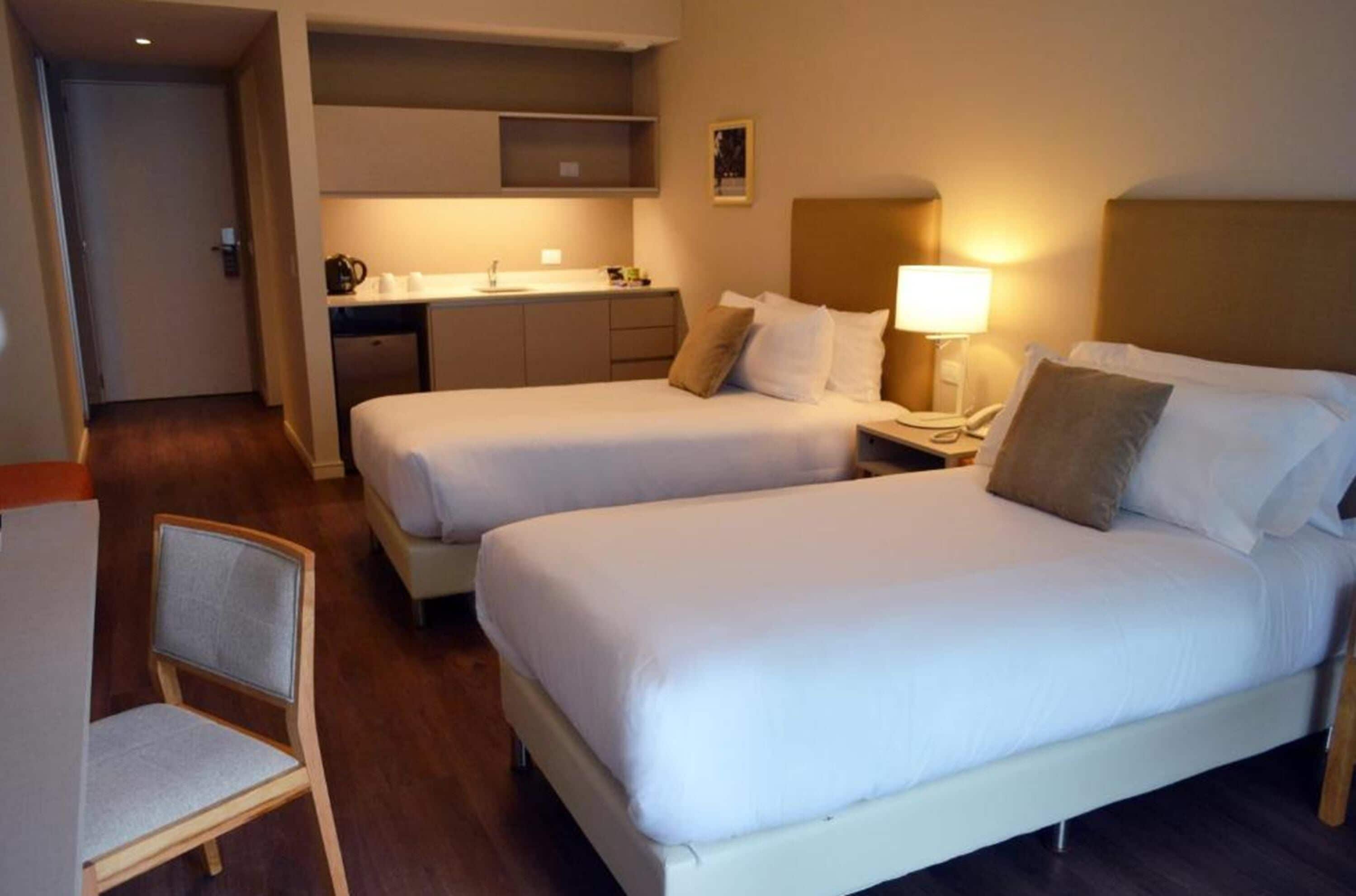 classic room, 2 single beds | minibar, in-room safe, desk, soundproofing