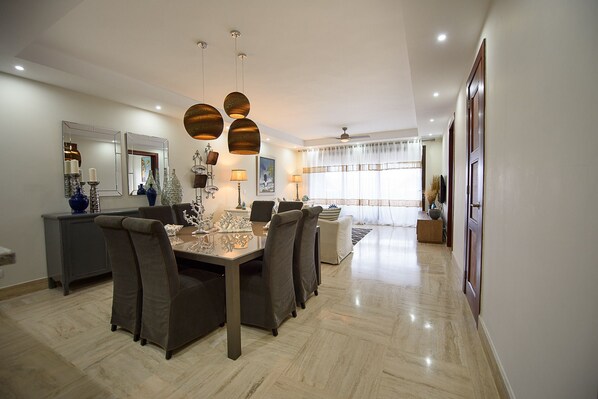 In-room dining - El Portillo Residences by Mint (Las Terrenas)