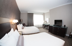 Premium bedding, pillow-top beds, in-room safe, desk