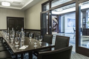 Meeting facility - La Banque Hotel (Homewood)