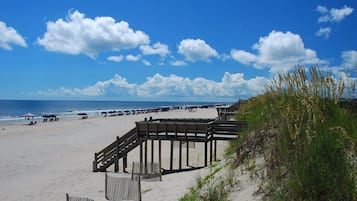 Vlak bij het strand, een gratis shuttleservice van/naar het strand