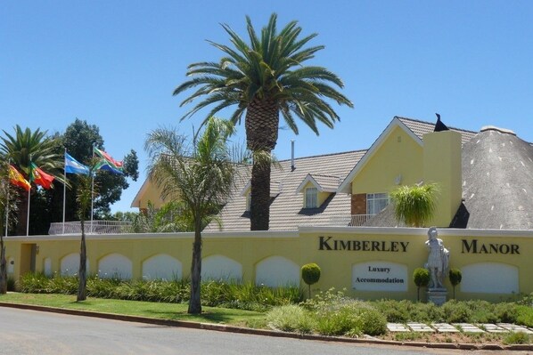 Exterior - Kimberley Manor Guesthouse (Kimberley)