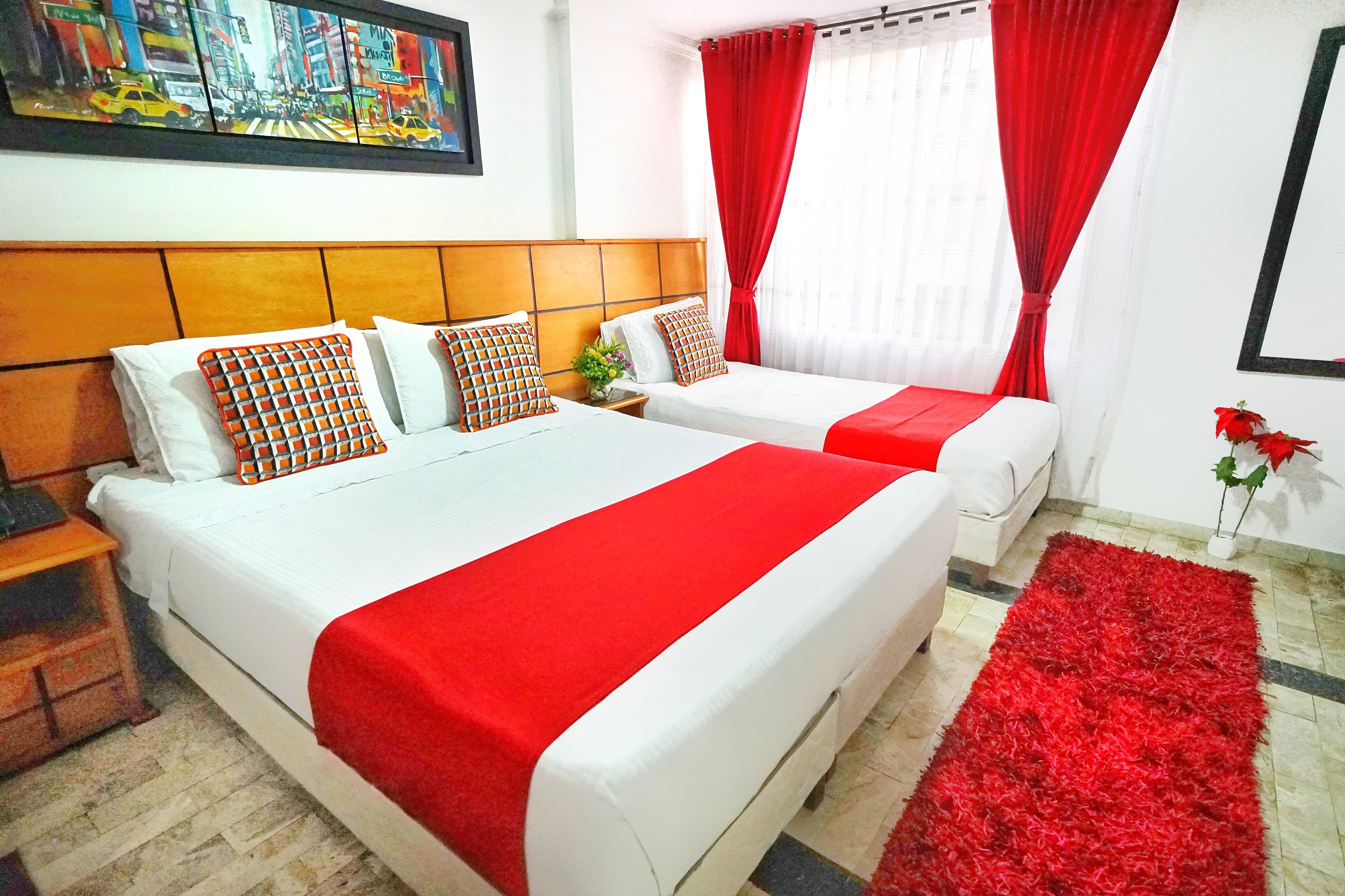 Foto - Hotel Embajada Real