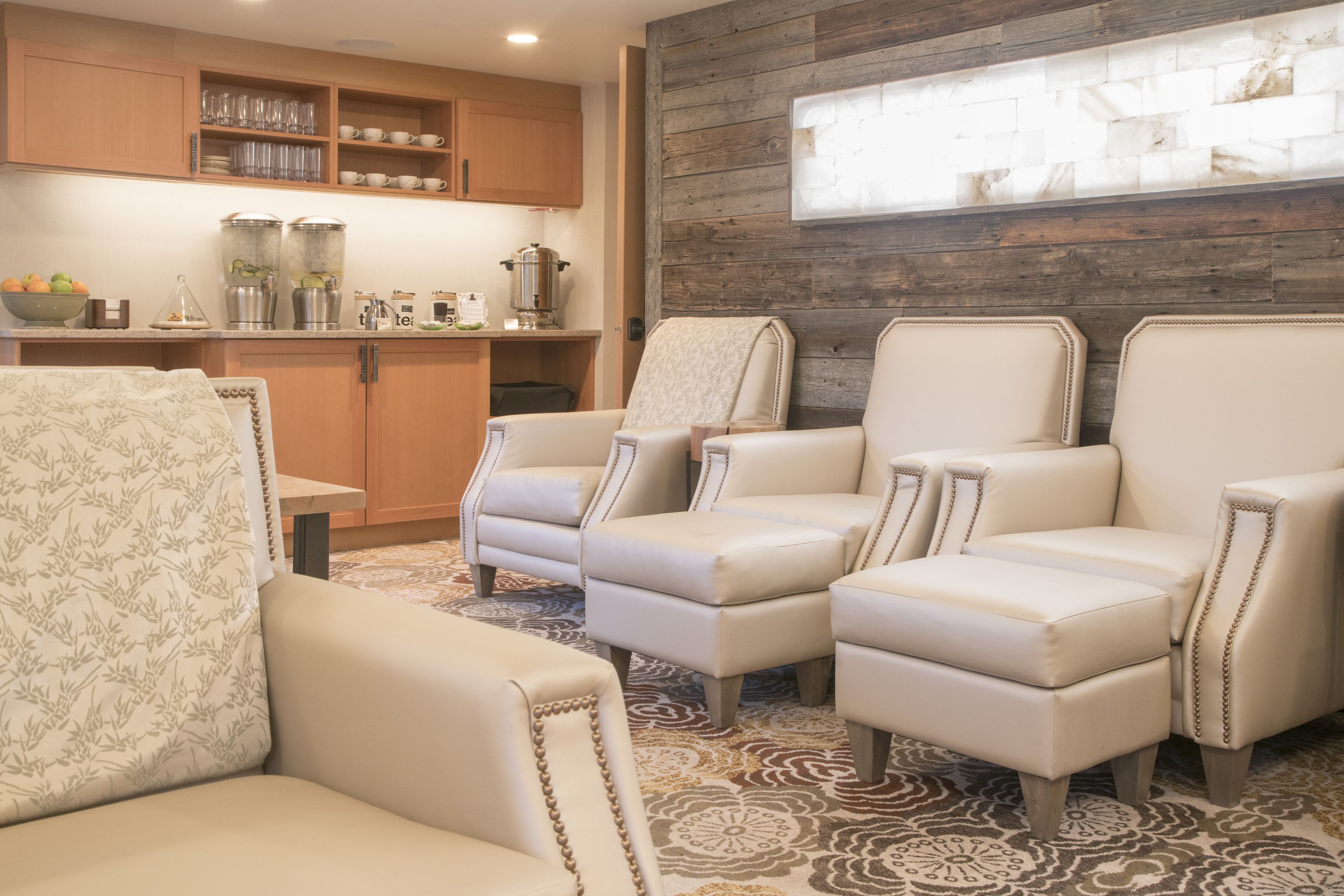 couples treatment room(s), hot tub, body treatments, body wraps