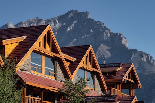 Moose Hotel And Suites