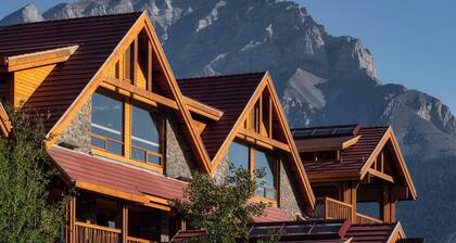 Moose Hotel And Suites