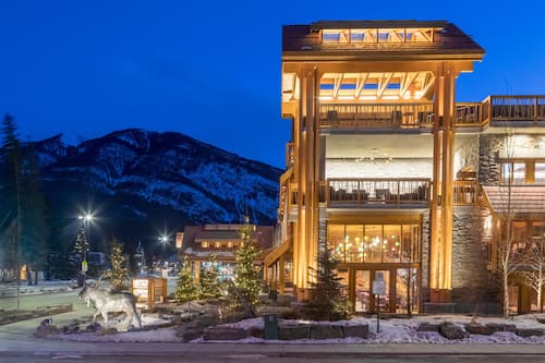 Front of property – evening/night