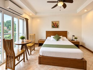Room - The Pub Hotel (Olongapo)