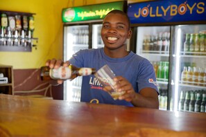 Bar (en la propiedad)