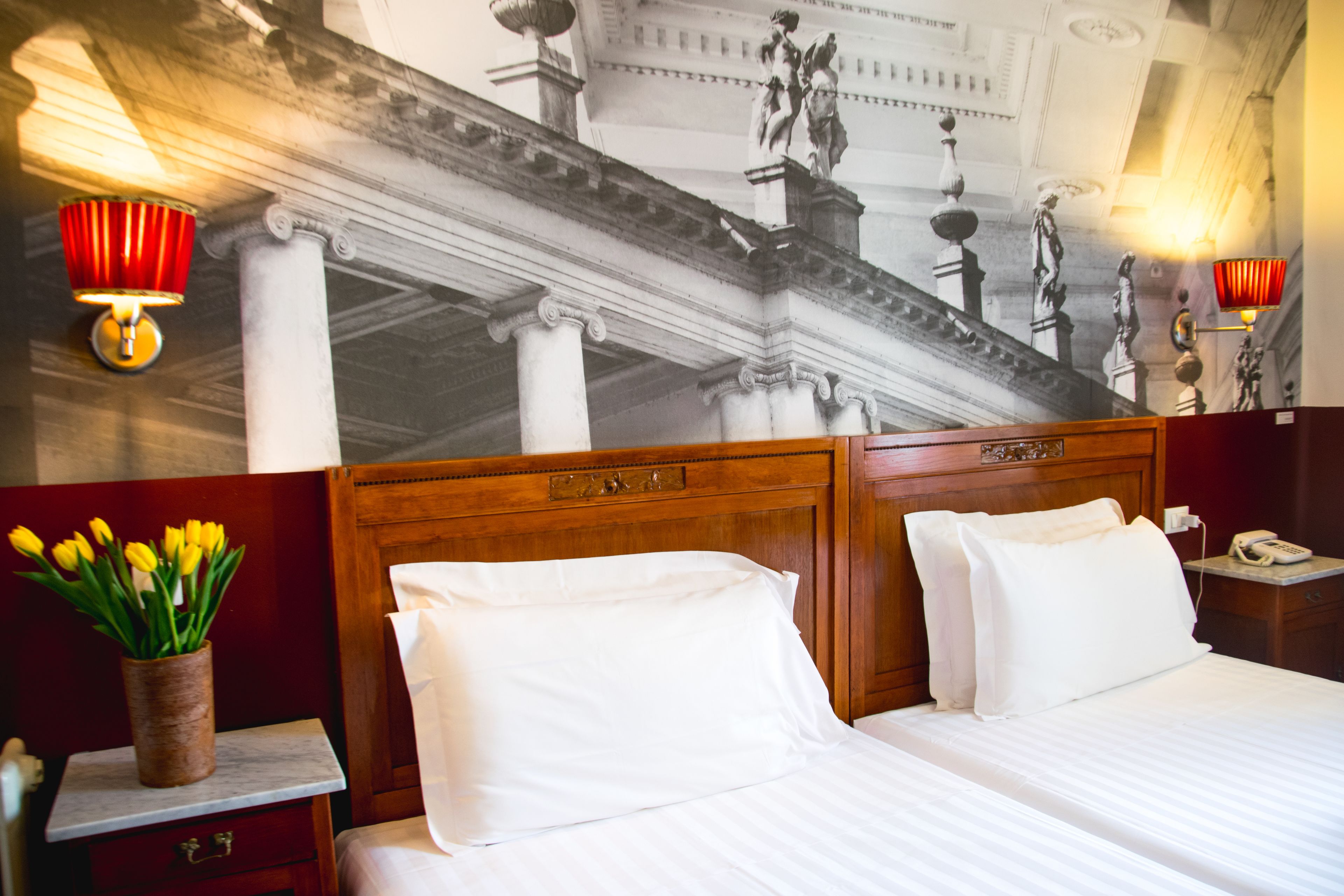 classic double or twin room | minibar, in-room safe, desk, free wifi