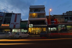 Fyrir utan