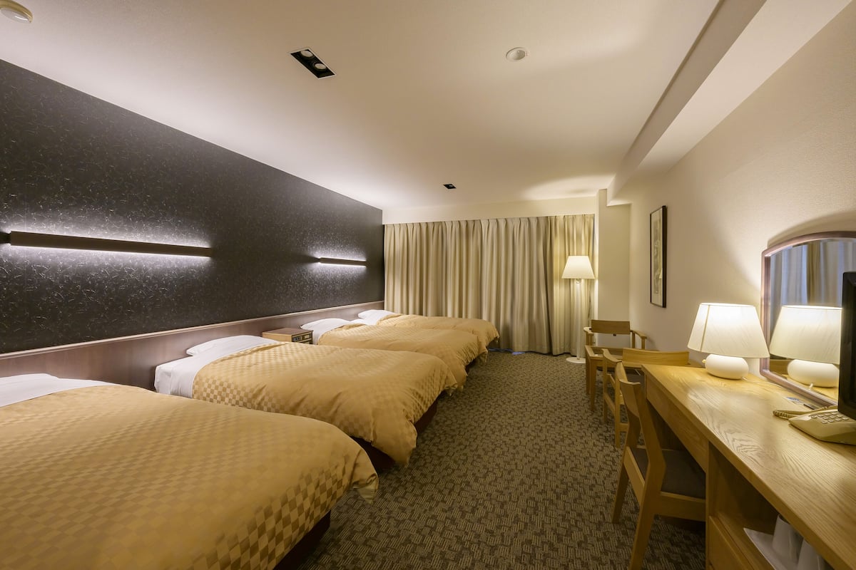 Quadruple Room, Non Smoking | Free WiFi, bed sheets