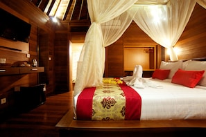 Suite | Cribs/infant beds, rollaway beds, free WiFi, bed sheets - Saka Village Ubud (Ubud)