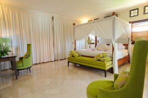 Villa, 5 soverom, privat basseng | Utsikt fra rommet