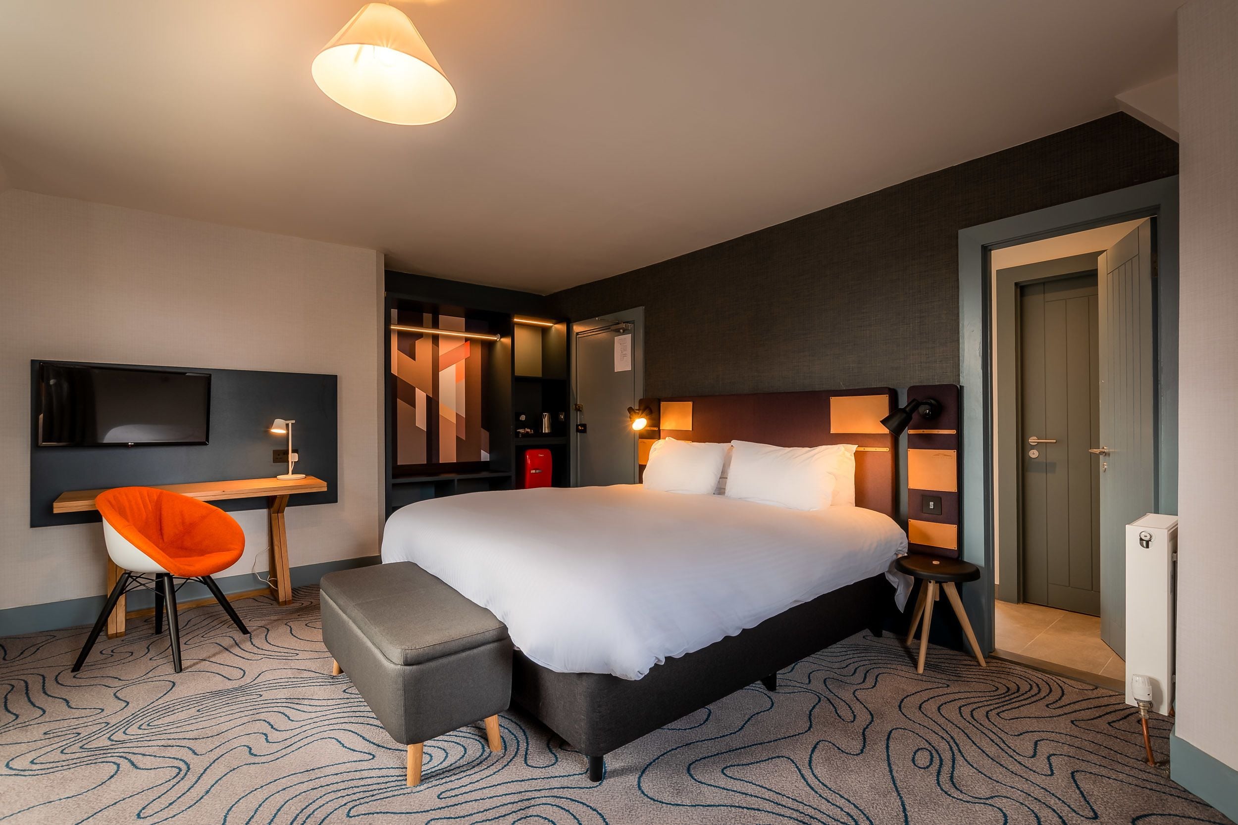 prime king | 1 bedroom, free wifi, bed sheets