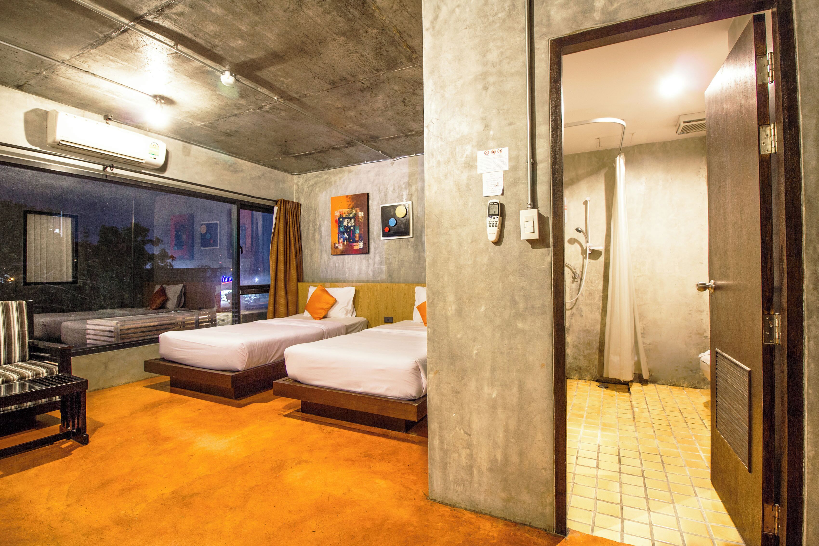 Rom – deluxe | Bad | Dusj, håndklær, såpe og sjampo