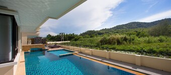 The Lago Apartments by Tropiclook