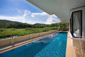 Piscina externa