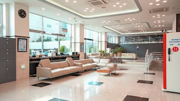 Quầy tiếp tân
