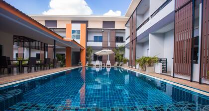 The S.G Hotel