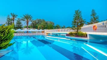 2 indoor pools, 2 outdoor pools, pool umbrellas, sun loungers