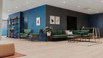 Sala de estar en el lobby