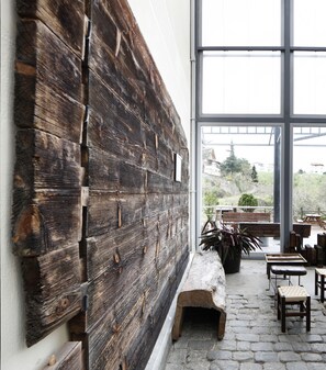 Lobby sitting area - Biltepe Hotel (Trabzon)