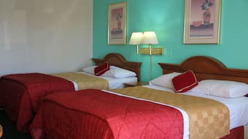 Quarto casal standard, 2 camas de casal, para não fumantes | Wi-Fi de cortesia, roupa de cama