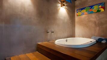 Tab spa persendirian