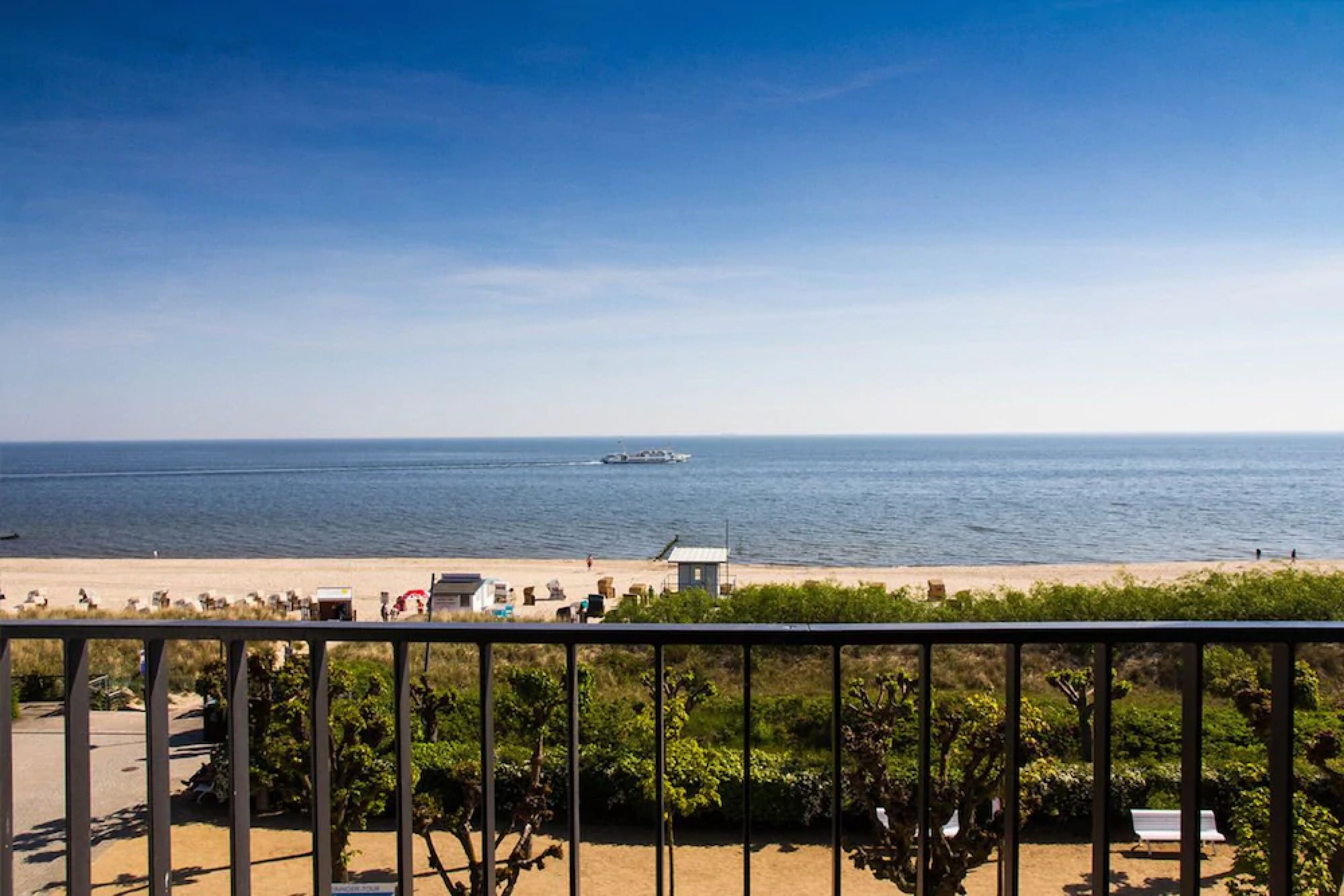 Photo - SEETELHOTEL Kaiserstrand Beachhotel das Lifestyle-Hotel direkt am Strand