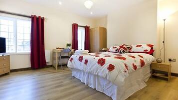 Desk, iron/ironing board, free WiFi