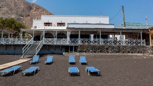 Unclassified image, 4 of 60, button - Irini's Rooms (Santorini)
