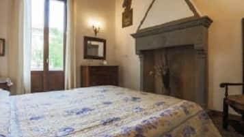 Apartamento, sacada | Ferros/tábuas de passar roupa, berços (sobretaxa), Wi-Fi de cortesia