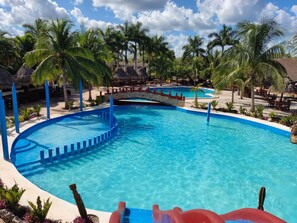 Outdoor pool - Hotel Boutique & Spa Canek (Kaua)